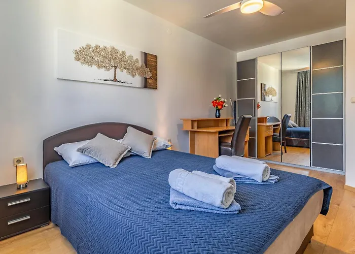 Seasons Apartment